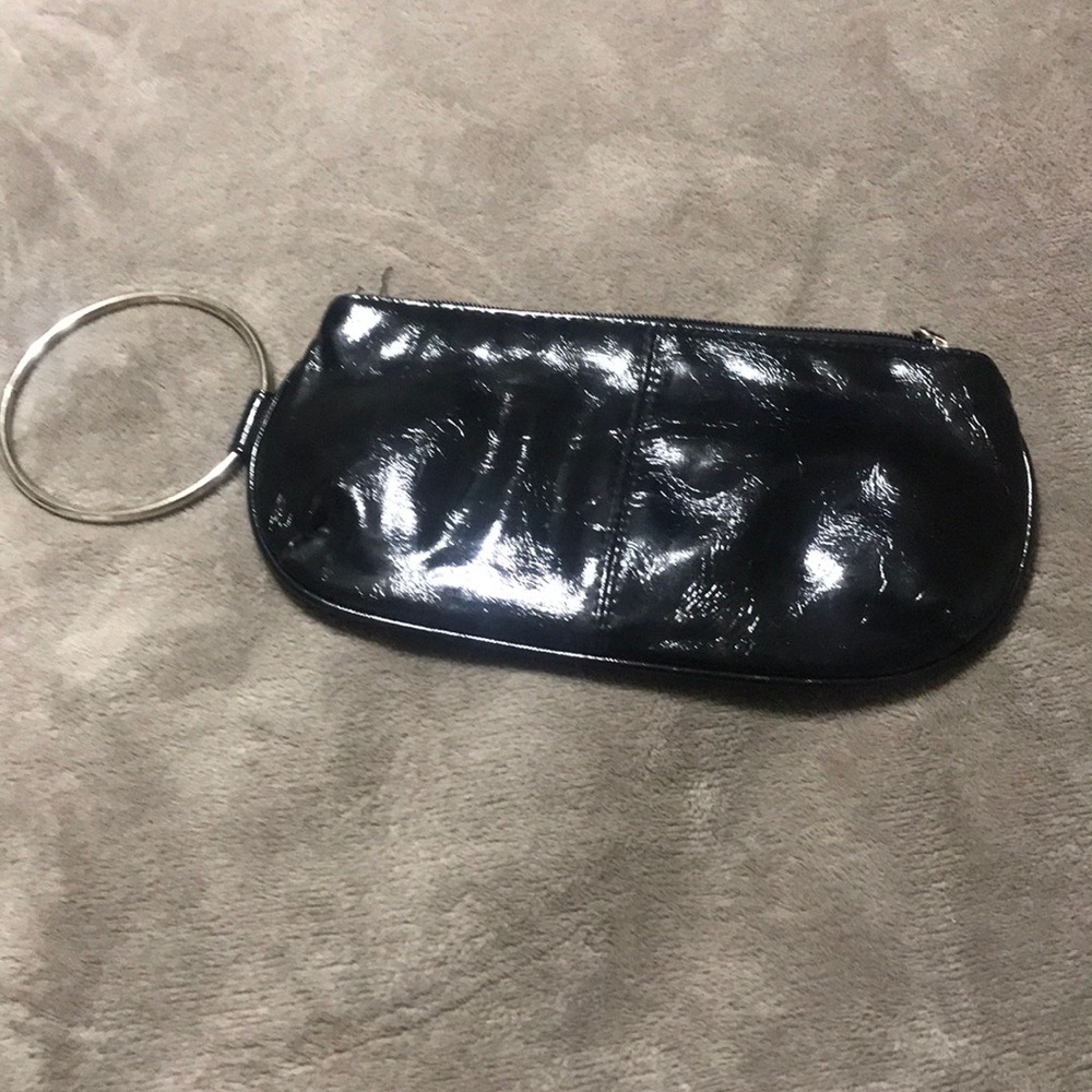 SHINY BLACK FAUX LEATHER WRISTLET WITH BANGLE